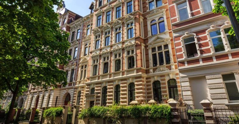 hannover-guided-walking-tour-of-the-list-district