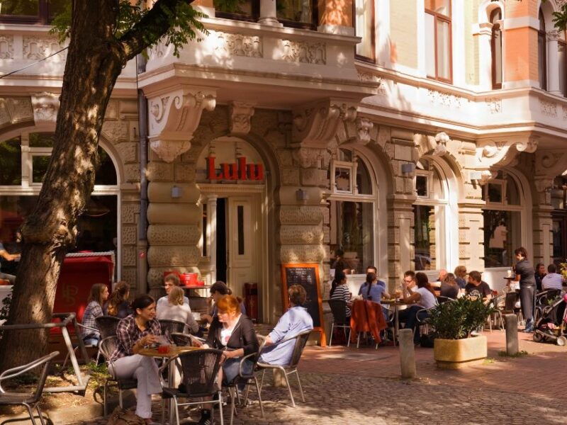 hannover-guided-walking-tour-of-the-list-district