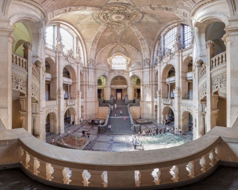 hannover-new-town-hall-exclusive-guided-walking-tour