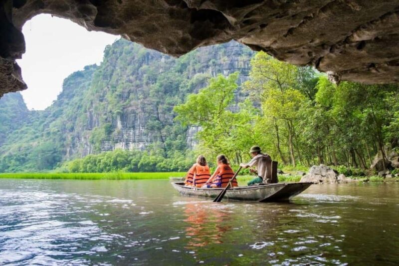 Hanoi: 1-Day Ninh Binh, Tam Coc/Trang An, Hoa Lu & Mua Caves - FAQ