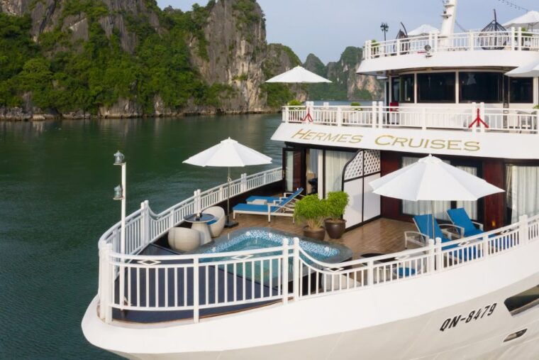 hanoi-2-day-5-star-luxury-ha-long-bay-cruise-tour