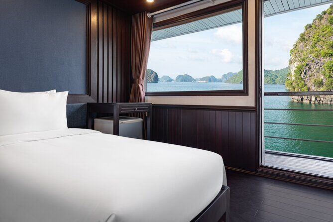 Hanoi: 2-Day Explore the Magic of Bai Tu Long on Boutique Cruise - Authentic Experiences That Stand Out
