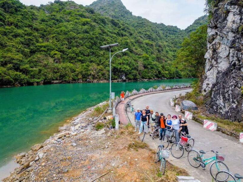 hanoi-2-day-ha-long-and-lan-ha-bay-cruise-with-kayaking