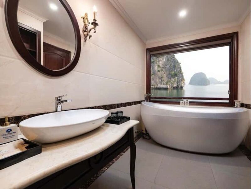 Hanoi: 2-Day Ha Long & Lan Ha Bay 5-Star Boat with Balcony - Who Is This Tour Best Suited For?