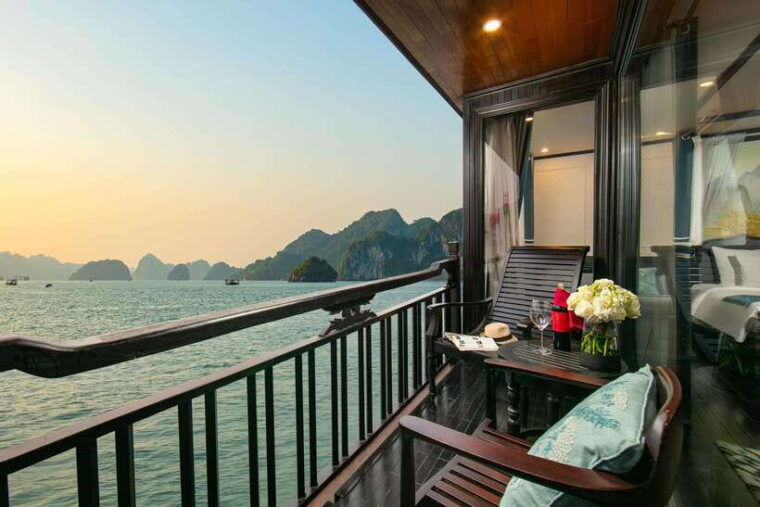 hanoi-2-day-halong-lan-ha-bay-5-stars-cruise-with-balcony
