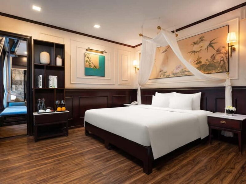 Hanoi: 2-Day Halong & Lan Ha Bay Luxury Cruise with Balcony - Authentic Experiences and Guides