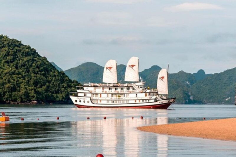 hanoi-2-day-luxury-cruise-bai-long-bay-with-cave-kayaking