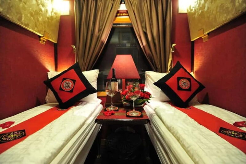 Hanoi: 2 days Sapa Trekking by Overnight Train & Dcar - Key Points