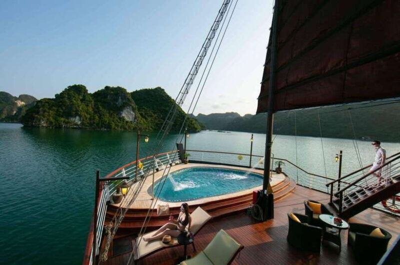 hanoi-2d1n-ha-long-bay-lan-ha-bay-by-amanda-luxury-cruise