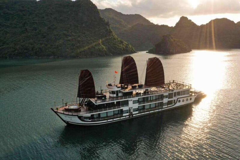 hanoi-2d1n-ha-long-bay-lan-ha-bay-by-amanda-luxury-cruise