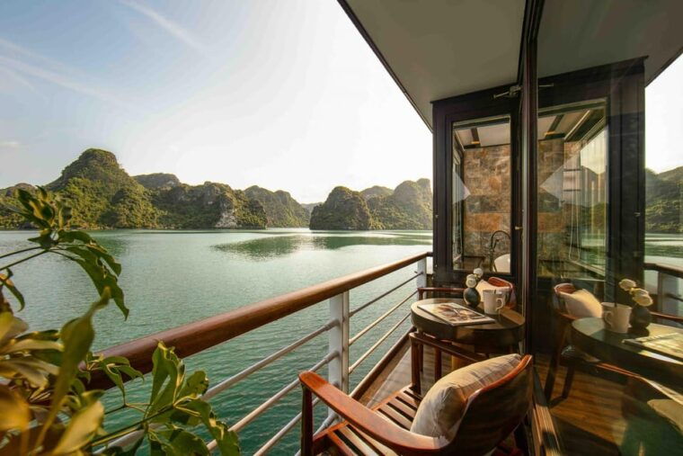 hanoi-2d1n-ha-long-bay-lan-ha-bay-by-amanda-luxury-cruise