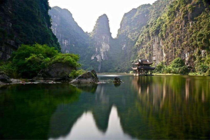 hanoi-3-day-ninh-binh-halong-bay-5-star-cruise