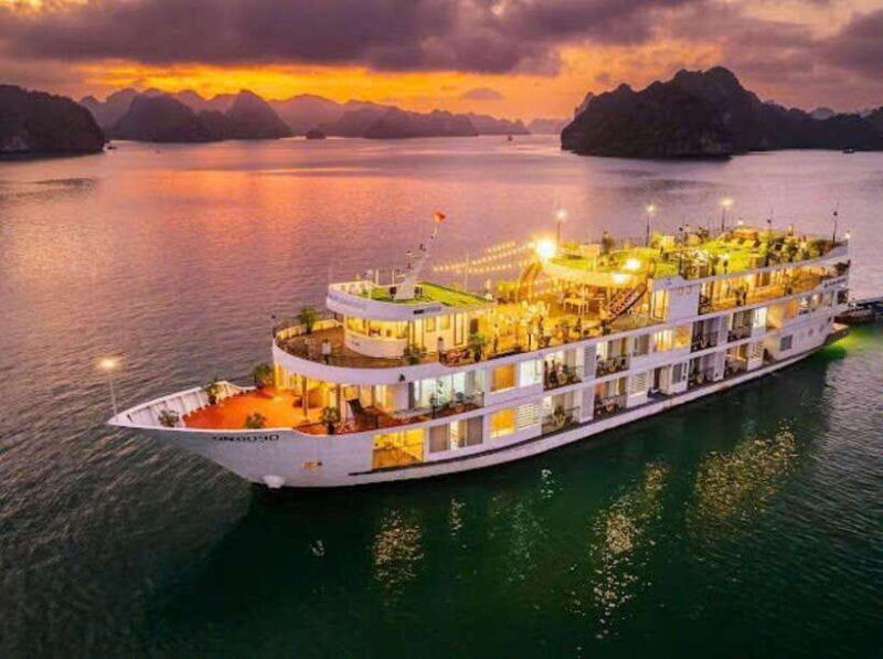 hanoi-4-day-trip-ninh-binh-halong-cruise-cabin-with-balcony