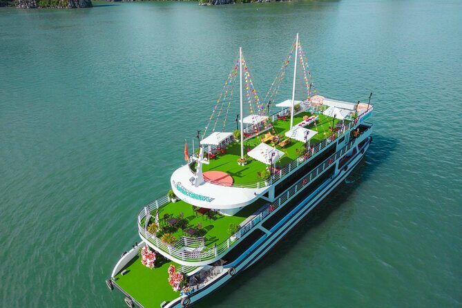 Hanoi : 5 Star Halong Bay Cruise Buffet Lunch,Limousine & Jacuzzi - What Sets This Tour Apart?