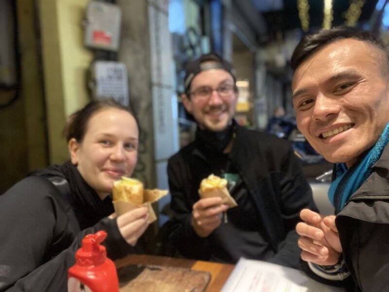 hanoi-7-tastings-street-food-tour-with-train-street