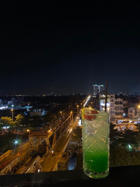 hanoi-7-tastings-street-food-tour-with-train-street