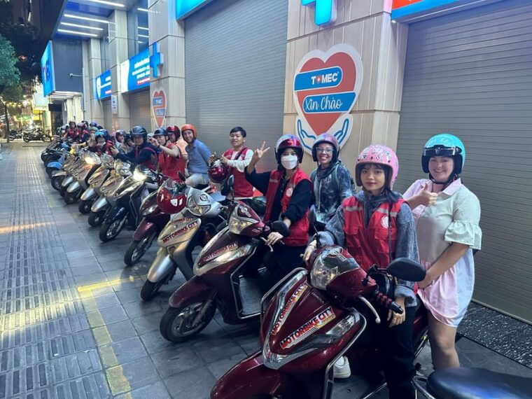 hanoi-adventure-tour-by-motorbike