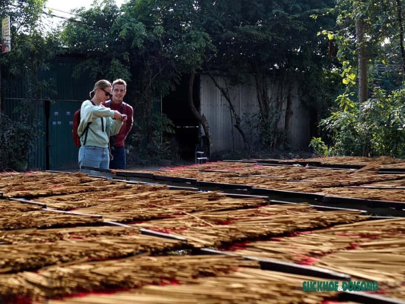 Hanoi: Air Force Museum or Incense Village & Hat Village - FAQs