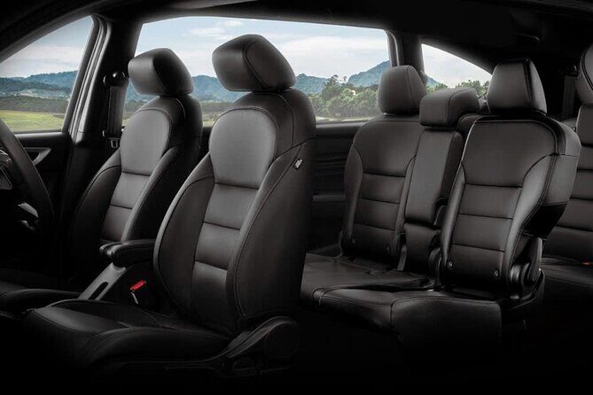 Hanoi Airport One Way Private Transfer HAN to Hanoi City Center - Authentic Experiences and Tips from Reviewers