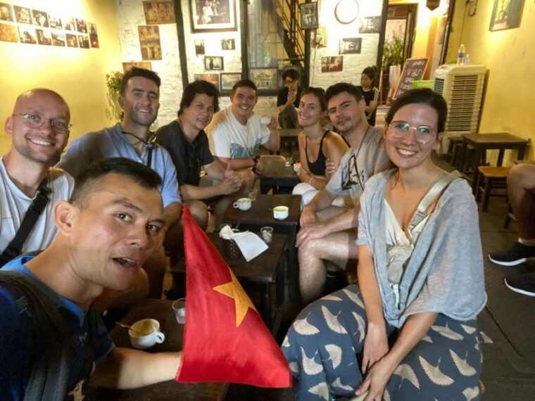 hanoi-all-in-one-walking-tour-through-a-train-street