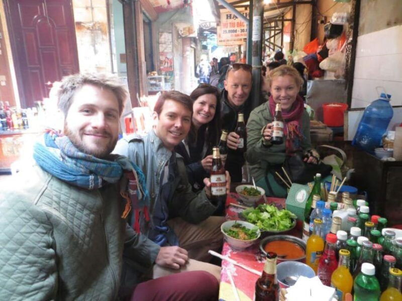 hanoi-amazing-street-food-tour-best-selling-tour