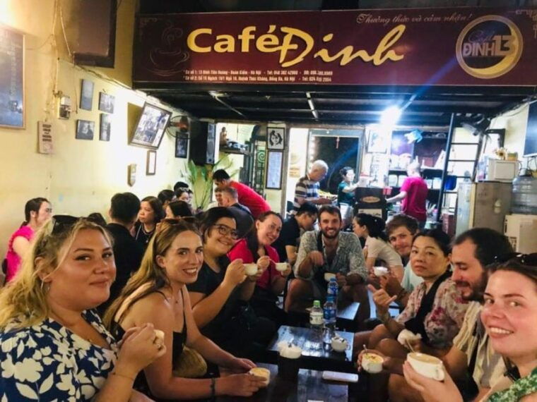 hanoi-amazing-street-food-tour-best-selling-tour