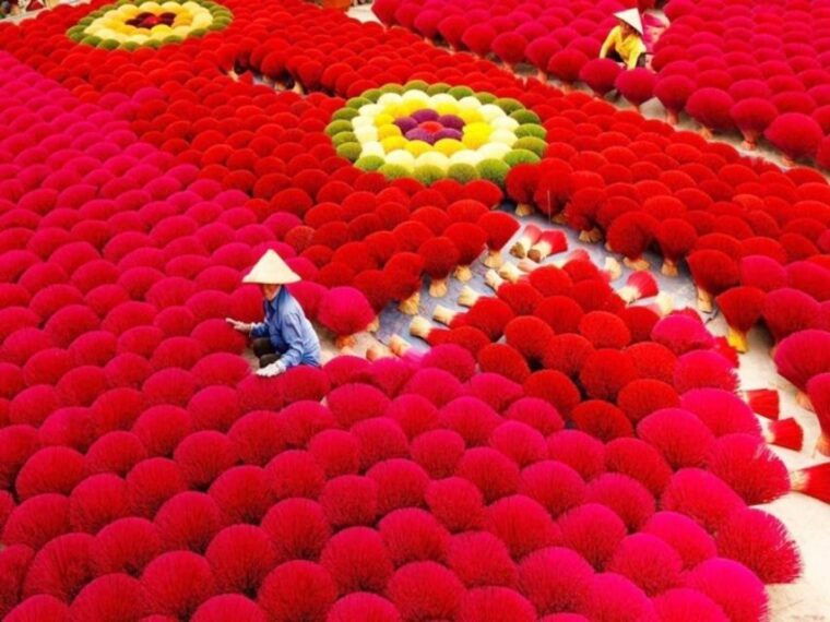 hanoi-artisan-tour-with-incense-hat-making-or-lacquer-art