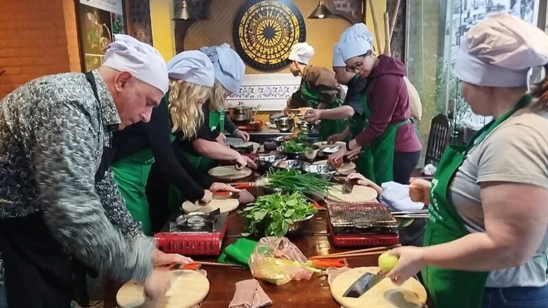 Hanoi Authentic Cooking Class and Local Market With Chef - Who Would Enjoy This?