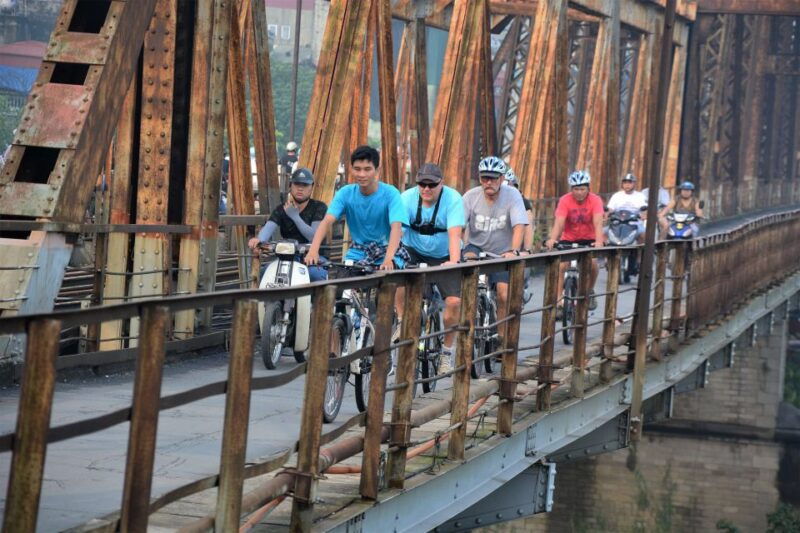 hanoi-bike-tour-through-hidden-gems-and-banana-island