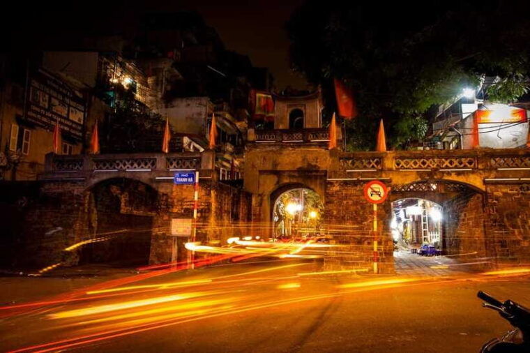hanoi-by-night-photography-tour