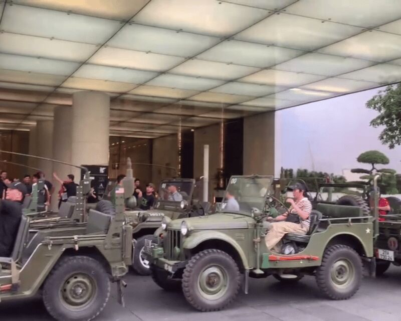 Hanoi by Night: Private City Jeep Tour and Jazz Music Club - Jazz & Relaxation at the End of the Night