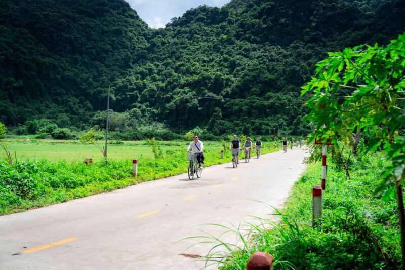 Hanoi/CatBa: Lan Ha Bay Day Trip with Boat Cruise & Kayaking - FAQs