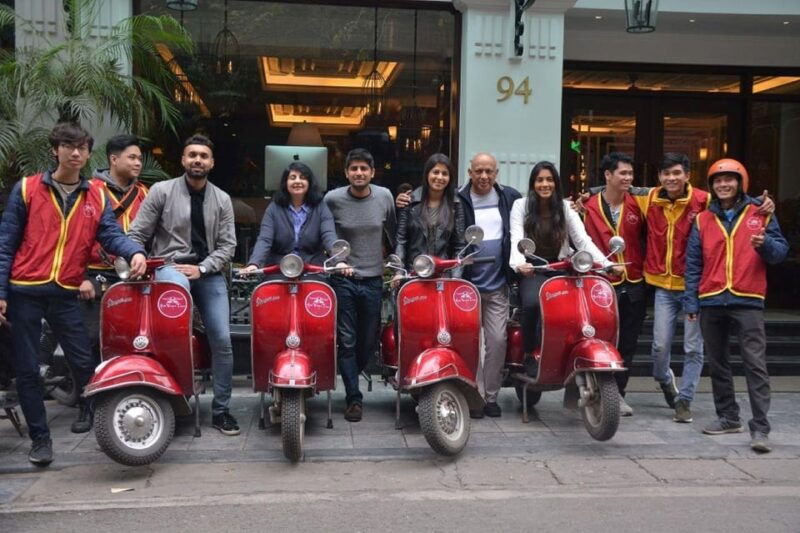 hanoi-city-food-tour-by-vespa-by-night