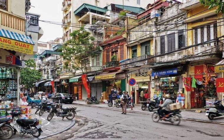 hanoi-city-half-day-the-city-contains-cultural-beauty