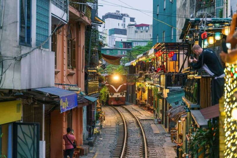 hanoi-city-highlights-tour-with-train-street-hidden-gems-2