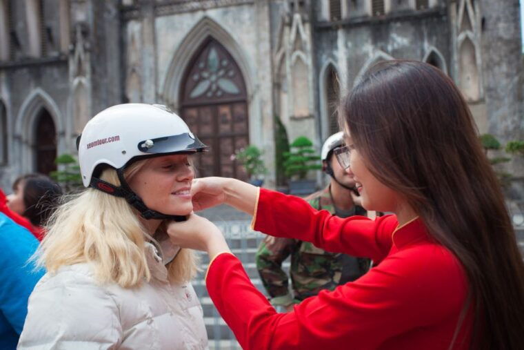 hanoi-city-sightseeing-motorbike-tour