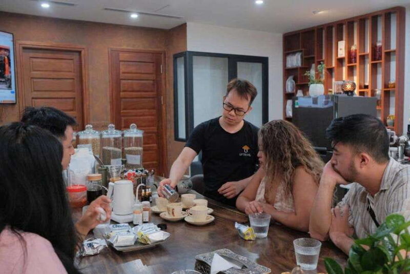 hanoi-coffee-workshop-with-traditional-meal-and-wines