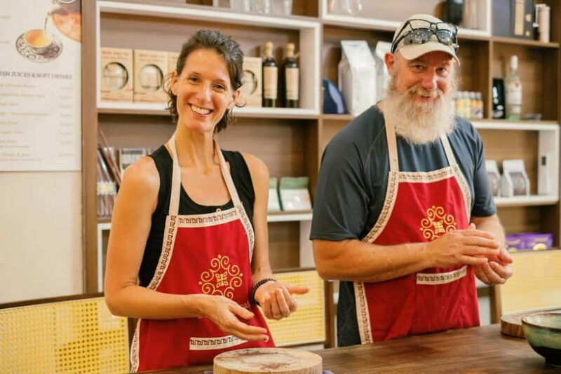 Hanoi Cooking Class: Market Tour, Free Recipe & Beverages - Key Points