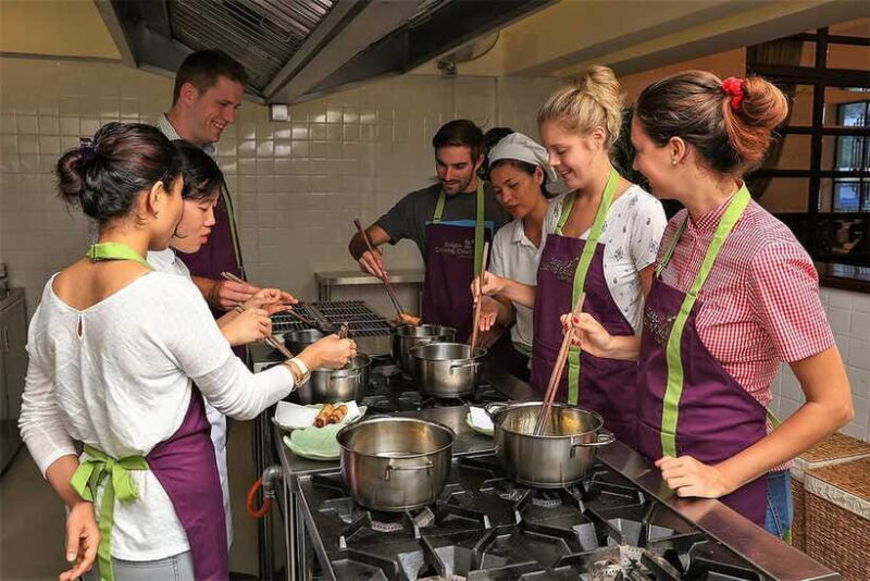 Hanoi: Cooking Class with Market Tour and Hotel Pickup - Who Would Enjoy This Tour?