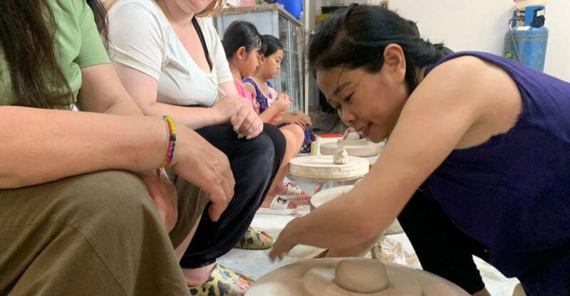 hanoi-countryside-motorbike-tour-bat-trang-ceramic-village