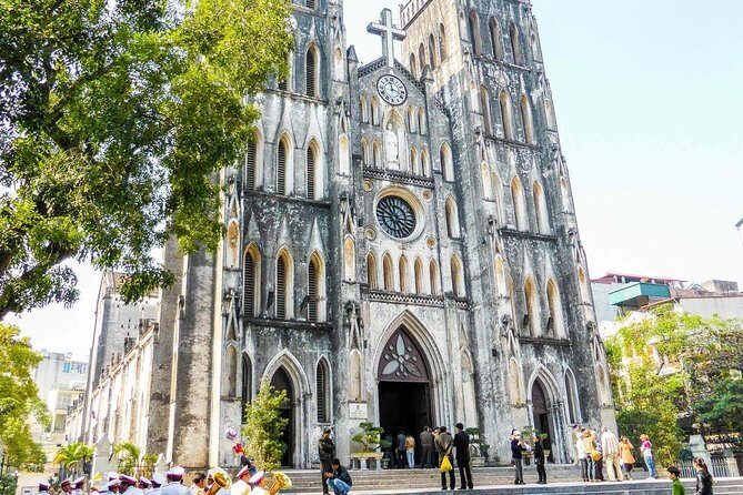 Hanoi Cyclo and Water Puppet Show with Dinner Private Tour - Why Choose This Tour?