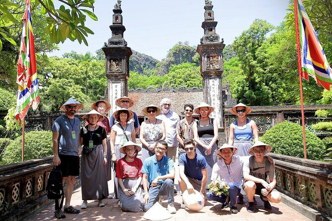 Hanoi: Deluxe Tour to Hoa Lu Ancient Capital, Tam Coc Boat Trip - Transportation and Group Size: Why They Matter