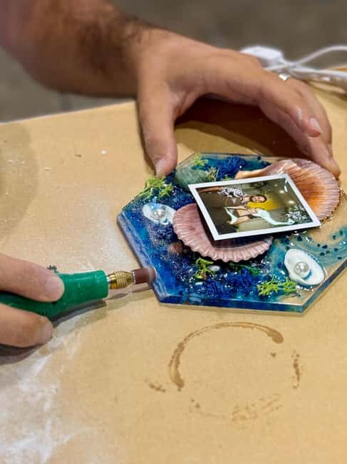 Hanoi: DIY Resin Art Light-Up Photo Frame Workshop - Who will love this experience?