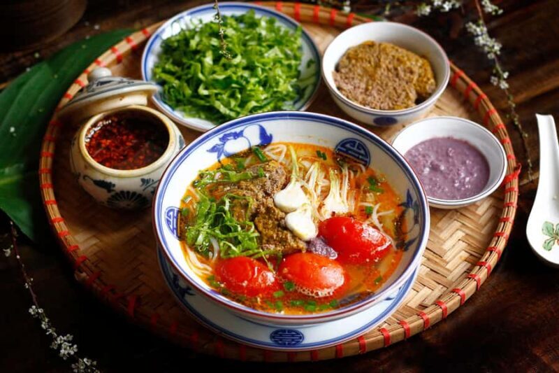 Hanoi: Enjoy lunch with Special Food Walking Tour - Introduction