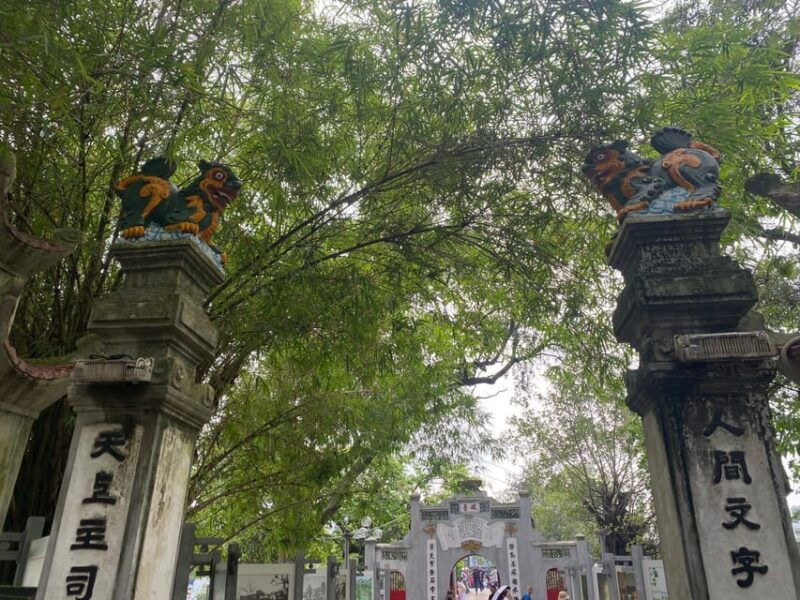 hanoi-explore-backstreets-local-life