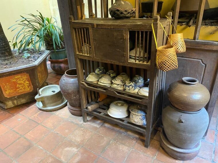 hanoi-explore-backstreets-local-life