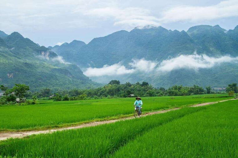 hanoi-full-day-authentic-mai-chau-experience
