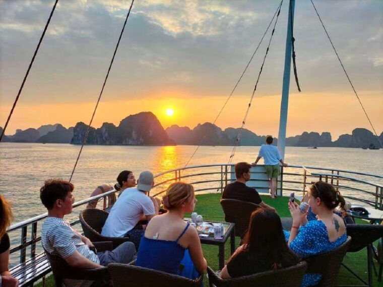 hanoi-full-day-halong-bay-cruise-with-swimming-kayak-tour
