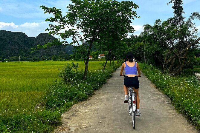 Hanoi: Full-Day Trip to Hoa Lu, Tam Coc, Biking, Boating & Lunch - Practical Tips for Making the Most of the Tour