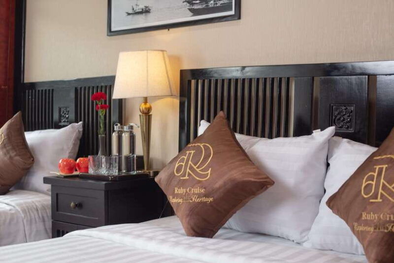 hanoi-ha-long-bay-2-day-1-night-tour-by-4-star-luxury-junk